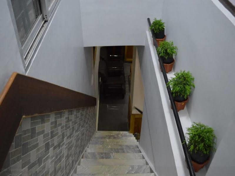 Treebo Trend The Pinewood Hotell Darjeeling  Exteriör bild